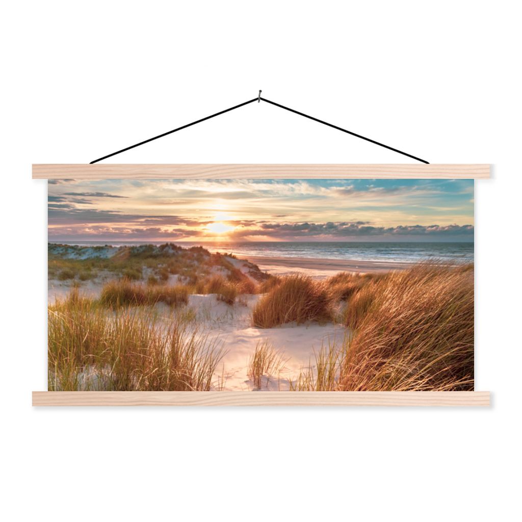 MuchoWow Textilposter Düne - Pflanzen - Sonnenuntergang - Strand - Meer 60x30 cm mit holzfarbenen Rahmen - Dekoration
