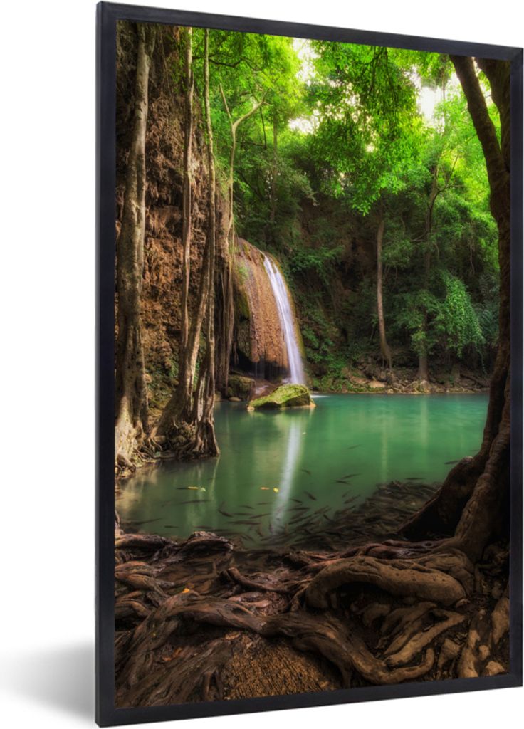 MuchoWow MuchoWow Gerahmtes Poster Dunkle Farben rund um den Wasserfall im thailändischen Erawan-Nationalpark 40x60 cm - Poster mit zchwarzem ...