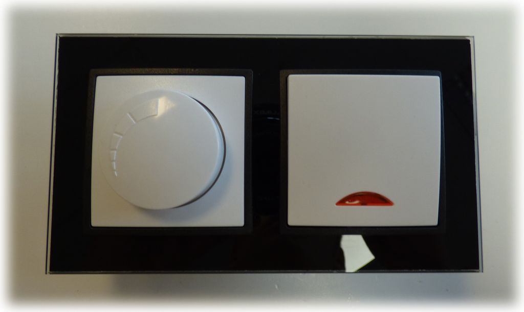 7982 Abelka Nuovo schwarz GLAS Kontroll Schalter + Dimmer