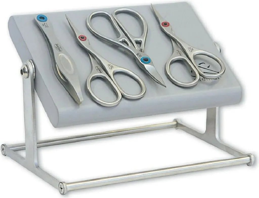 Trousse de manucure magnétique pour un soin des ongles précis et facile