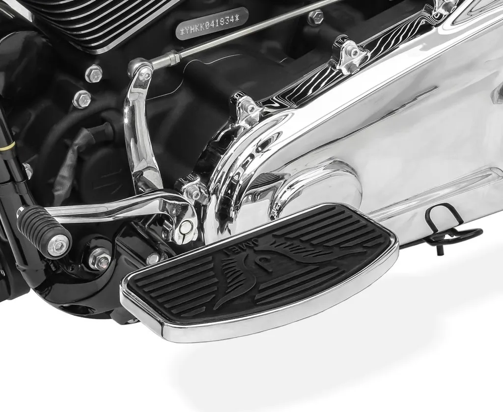 Repose-pieds larges type plateau pour moto Chopper custom avec inserts - 3