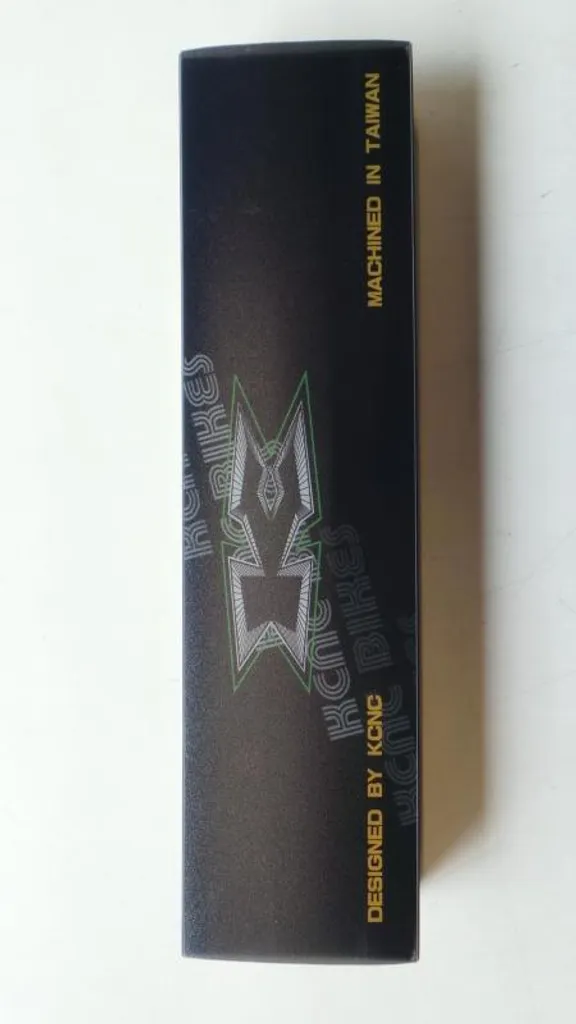 Axe de roue KCNC 100x15 mm argenté E-Thru rigide et ultra léger