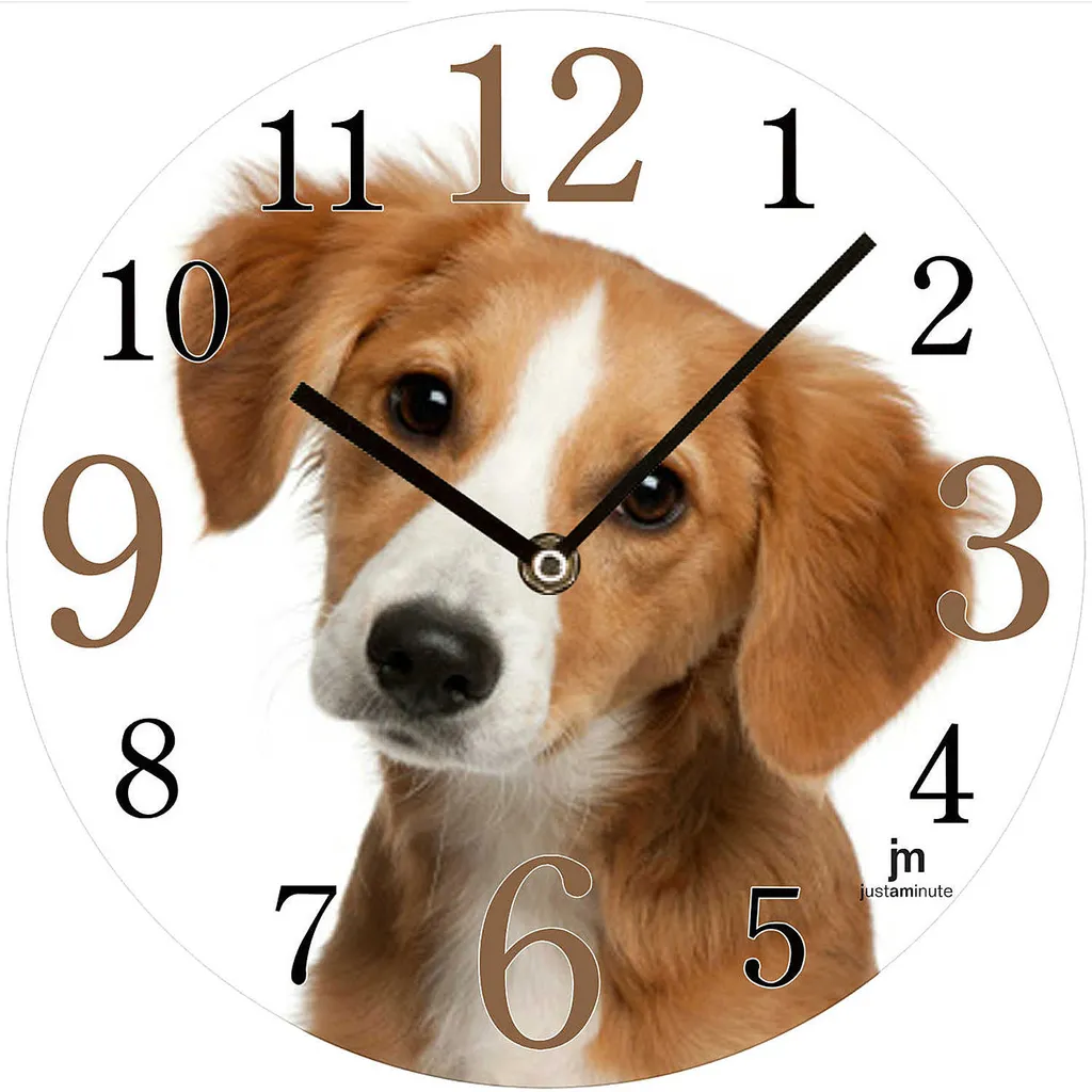 Horloge murale Lowell 14845 : l'accessoire idéal pour votre intérieur