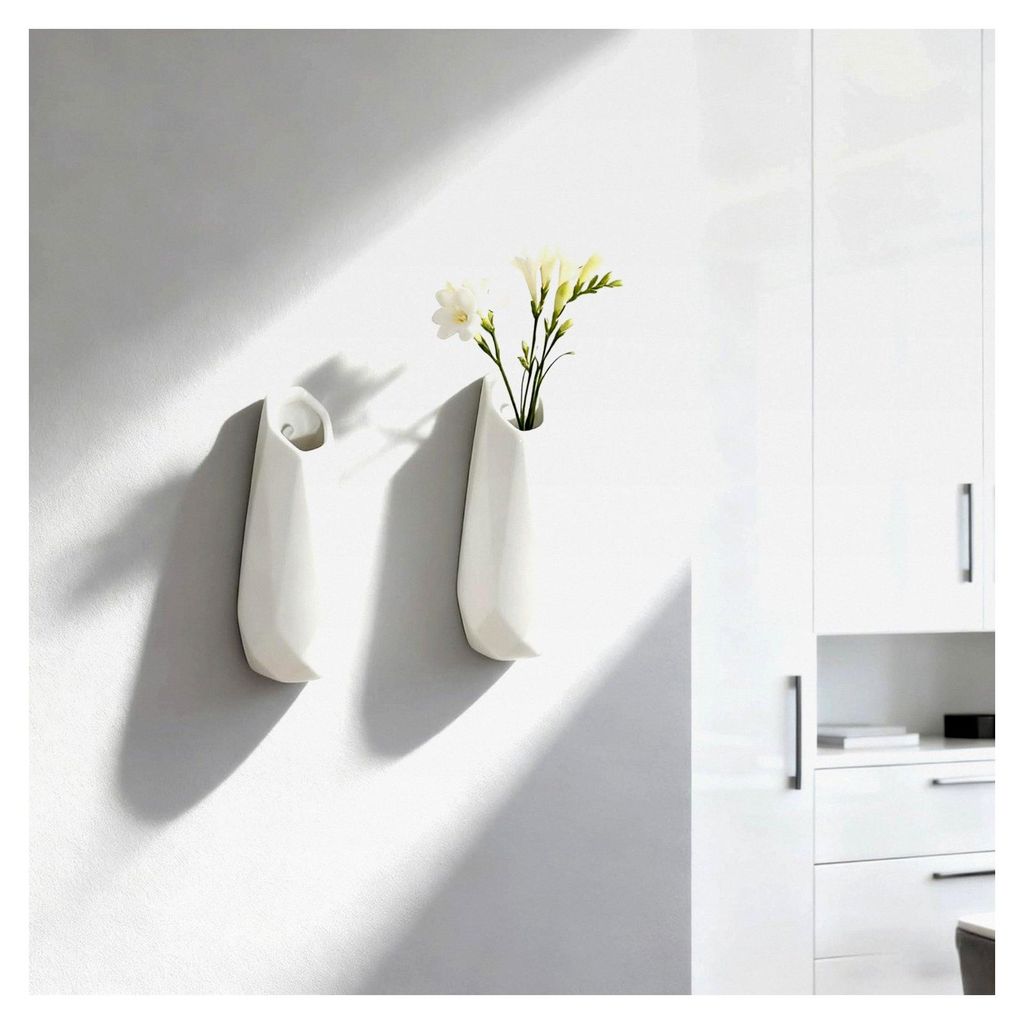 Moderne weiße Wandvase aus Keramik, 5,9 Zoll hängende Vase für Blumen und Pflanzen, elegante Wanddekoration für Wohnzimmer, Büro und Küche