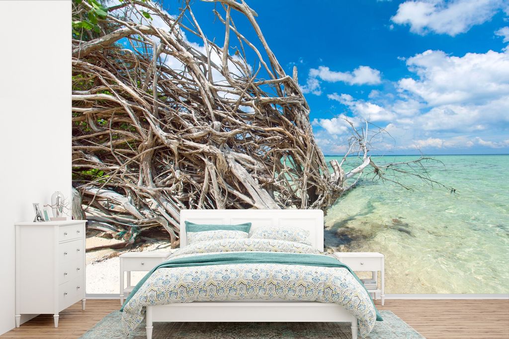 MuchoWow Fototapete für Wohnzimmer oder Schlafzimmer Wandtapete Vinyl Motivtapete Strand - Äste - Tropisch - Meer - 390x260 cm - Papiertapete