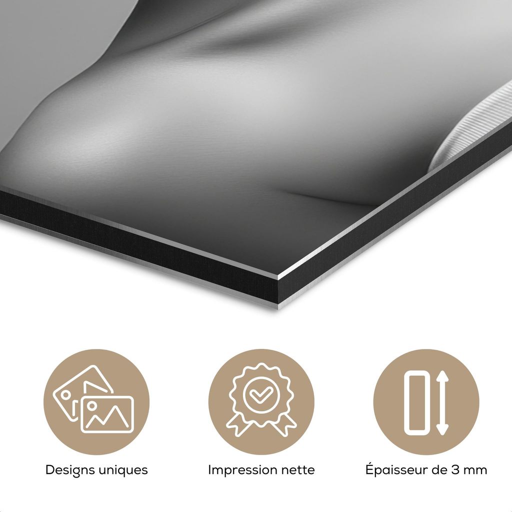 MuchoWow Wanddekoration Metall Metallbild Wandkunst 90x120 cm Frau - Schwarz und weiß - Halskette - Sonnenbrille MuchoWow Aluminium Gemälde - Ind...