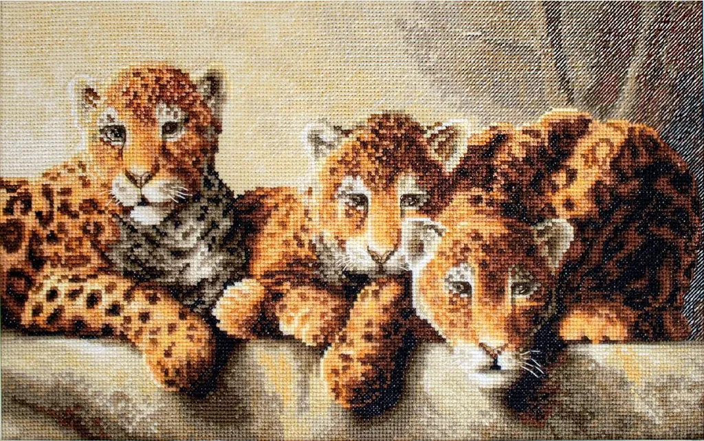 Letistitch Leopardi Kit Punto Croce Fuori Produzione 31x19cm Leti910