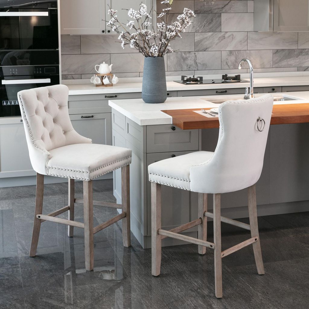 Set di 2 sgabelli da bar con rivestimento in velluto, Immagine del prodotto 