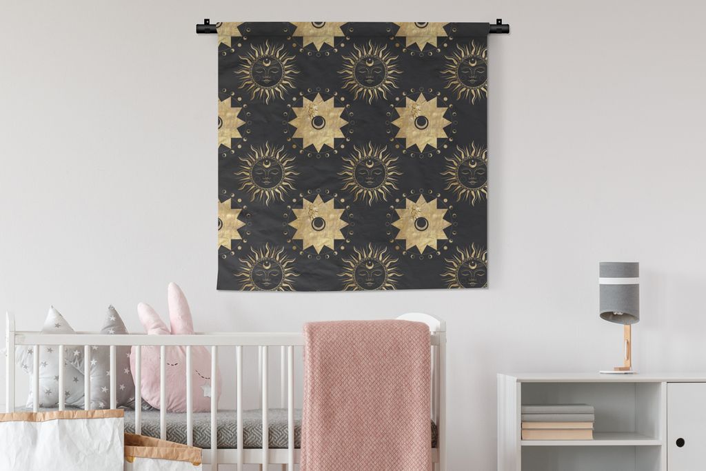 MuchoWow Wandteppich Wandbehang Muster - Sonne - Sterne - Gold 90x90 cm Tapisserie Dekoration Wandtuch - Wandaufhänger