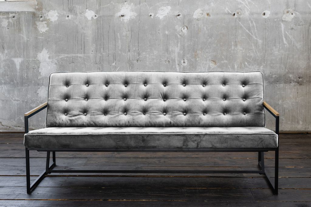 Stilvolle Samtbank Mit Metallnieten - Yorkton Bank Schwarz Für Wohnzimmer & Flur