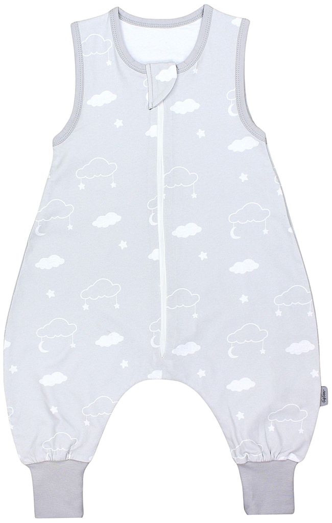 TupTam Sommer Schlafsack mit Füßen 0.5 TOG e Materialien, Farbe: Wolken mit Sternen und Mond Grau (Clouds), Größe: 116-122