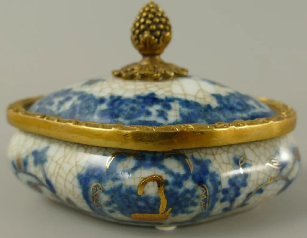 Sucrier Baroque Casa Padrino en Porcelaine Crème et Bleu - 11 x 8 cm