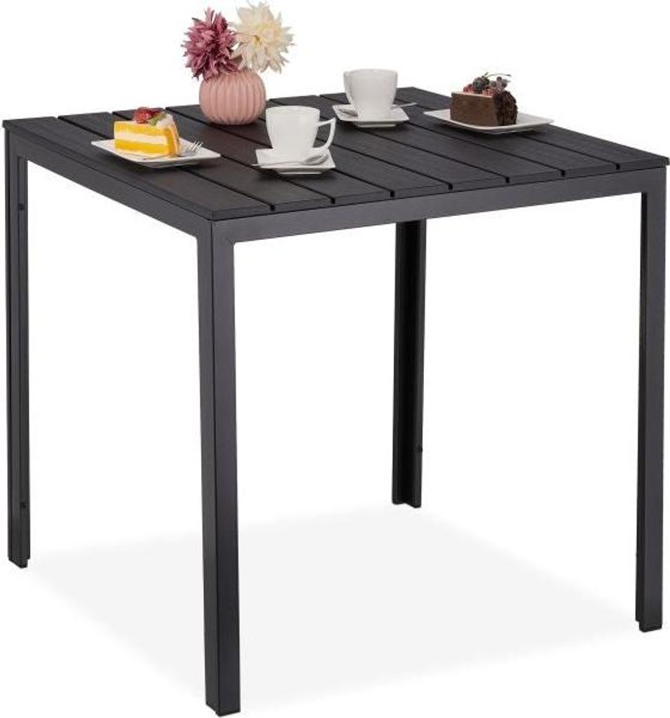 Quadratischer Gartentisch in Holzoptik