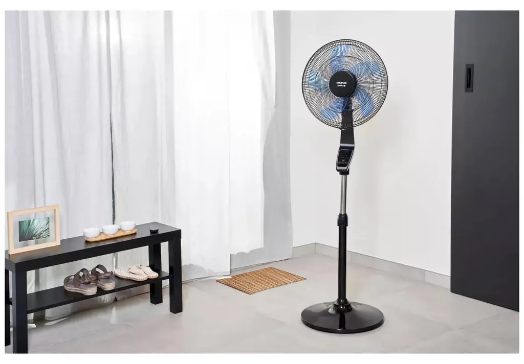 Ventilateur pour Salon Taurus 50W Commande Digitale 60dB Hauteur 1,30m