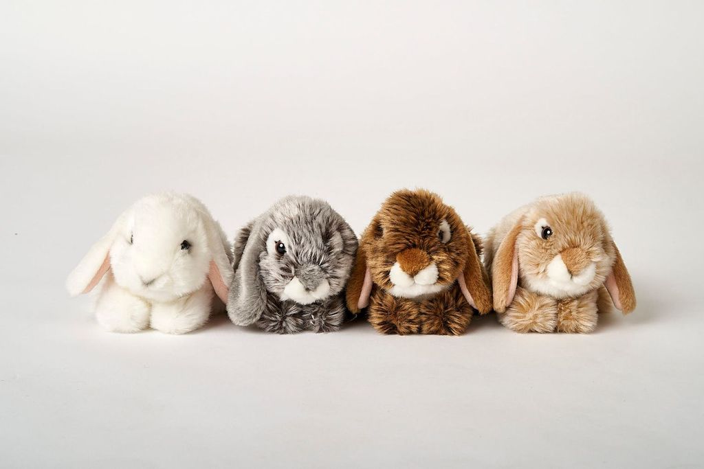 Kuscheltier Hase 18 cm liegend dunkelbraun Plüschhase Uni-Toys
