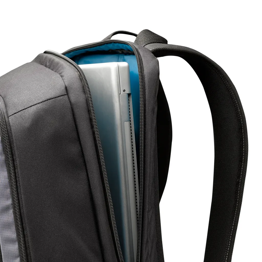 Value Backpack 17" noir, sac PC grand format robuste avec protection - 15
