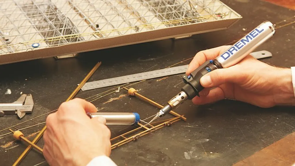 Dremel Versatip 2000 JA Fer à souder sans fil pour brasage et découpe - 18