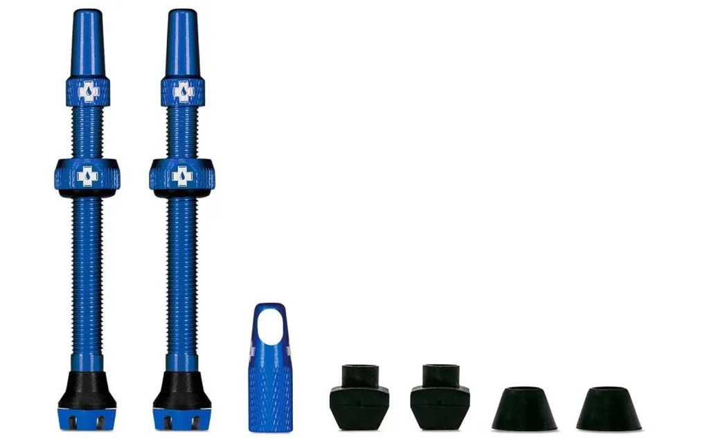Stop aux Fuites d'Air : Valves Tubeless Muc-Off V2 60mm Bleues Robustes
