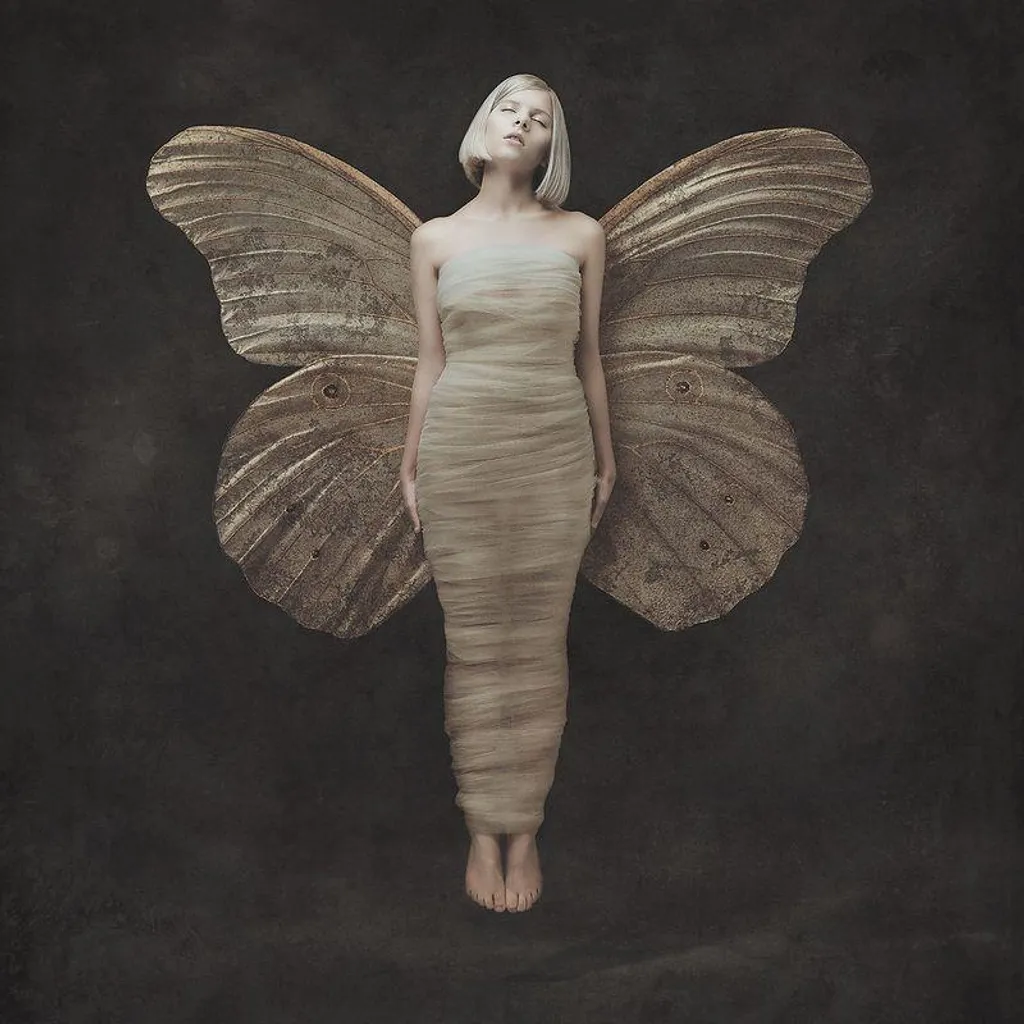 Disque CD Aurora All My Demons pour Éviter le Streaming Compressé