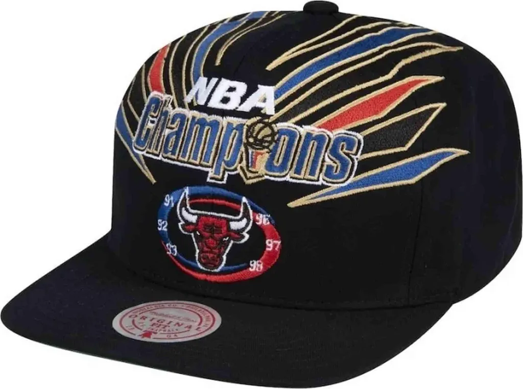 Casquette Mitchell & Ness HHSS1083 Noire : Confort et Style Rétro Garanti