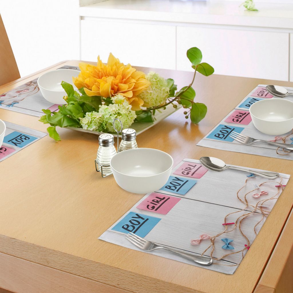 ABAKUHAUS Geschlecht offenbaren Platzmatten, Bunte Aufkleber-Girlanden- und Band-Grüße auf hölzernem Seem-Hintergrund, Tiscjdeco aus Farbfesten ...