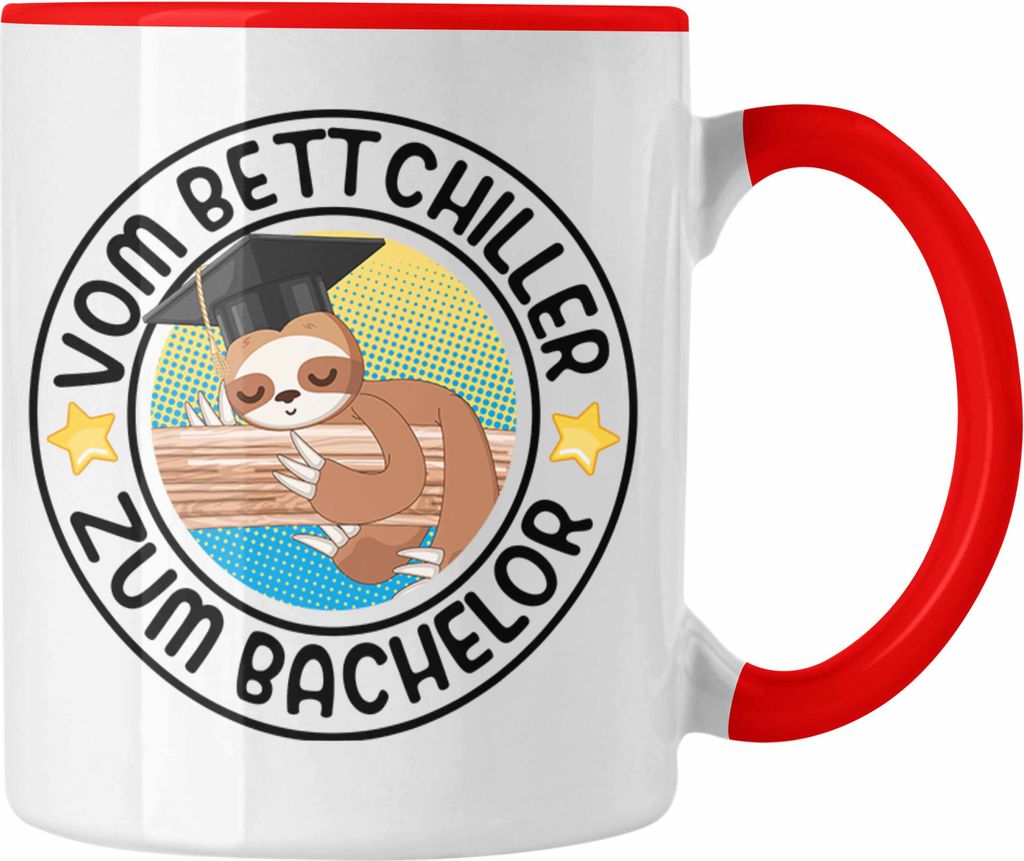 Trendation - Vom Bett Chiller zum Bachelor Tasse Geschenk Prüfung Bestanden Graduation Lustiger Spruch Bachelor Geschenkidee (Rot)