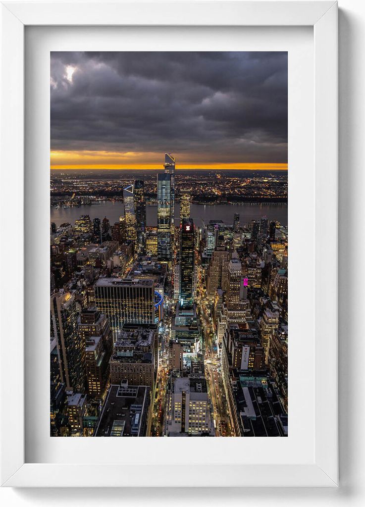 Stadtarchitektur aus der Vogelperspektive bei Nacht– Wandbild mit Rahmen – Gerahmtes Bild – Wanddekoration – 20x30 cm – Weiß
