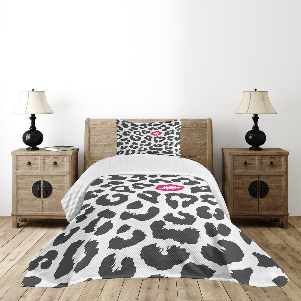 ABAKUHAUS Safari Tagesdecke Set, Leopard Gepard Tierdruck Kuss Form Lippenstift Markierung punktiert Grafik, 170 x 220 cm, Charcoal Grey Pink