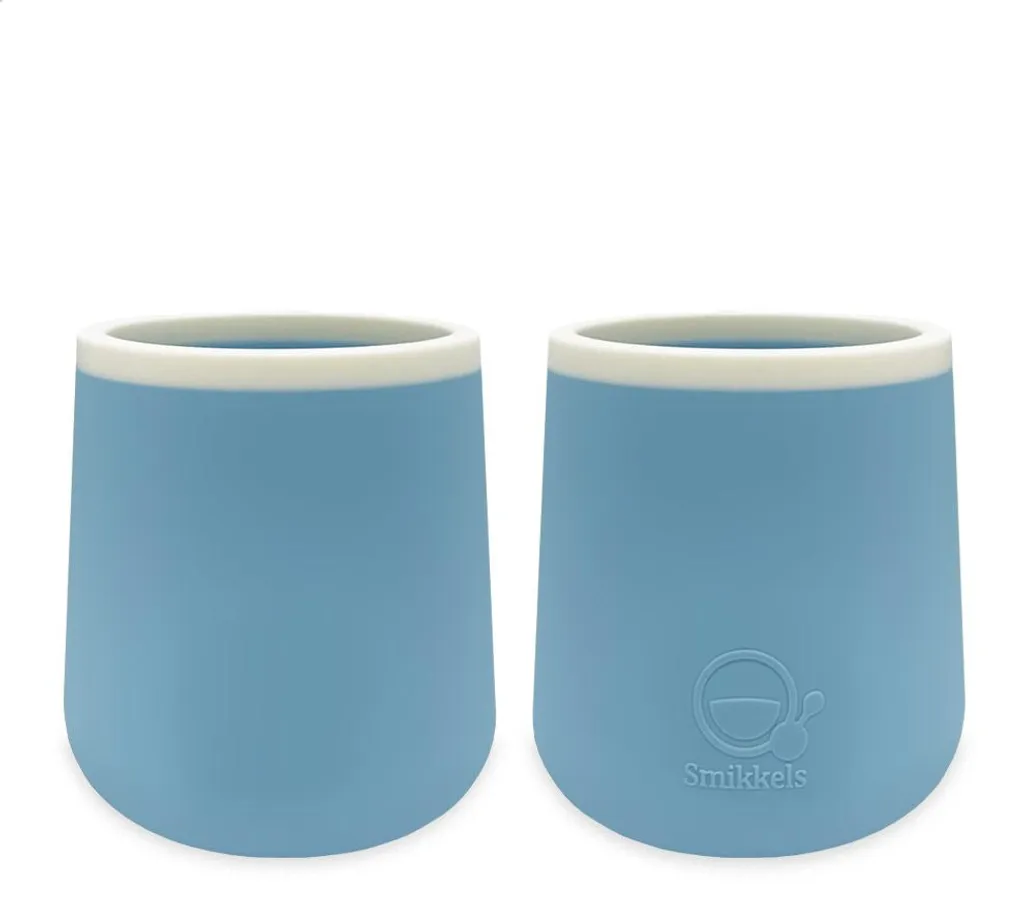 Gobelet Silicone Enfant Bleu Smikkels : Fini les Verres Brisés à Table