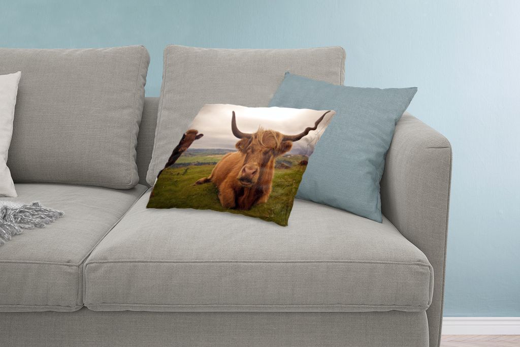 MuchoWow Zierkissen Sofakissen Wohnzimmer Dekokissen 60x40 cm Schottisches Hochlandrind - Tiere - Berg - Kopfkissen - Polster mit Foto