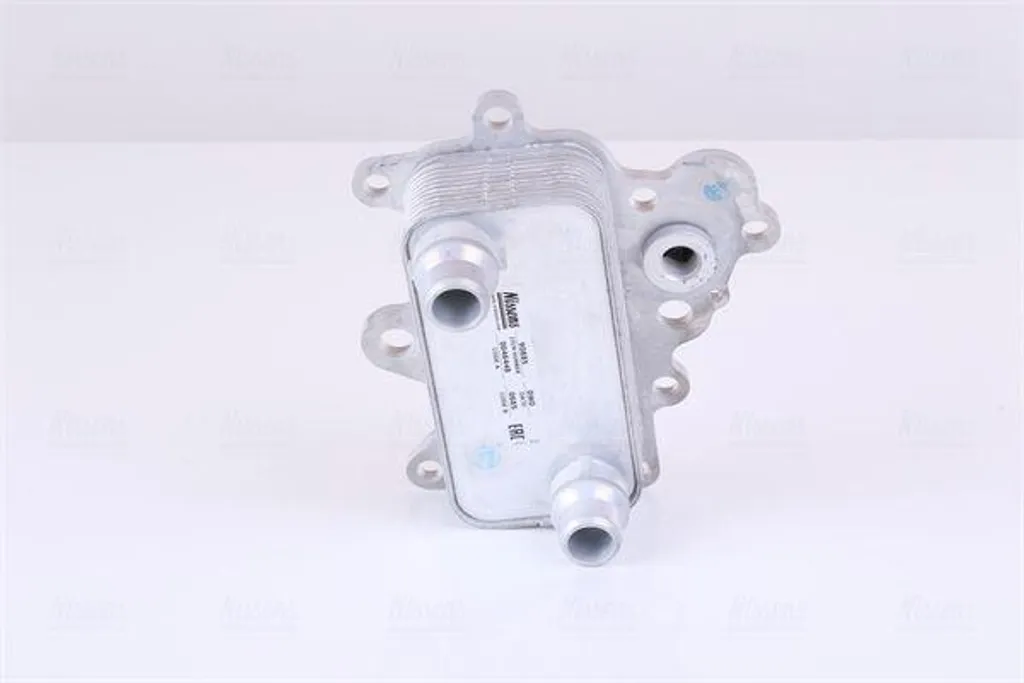 Radiateur d'huile moteur pour Fiat Tipo et Renegade - Qualité NISSENS