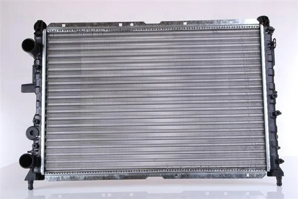Radiateur de refroidissement NISSENS 61847 compatible Fiat Tipo et Tempra