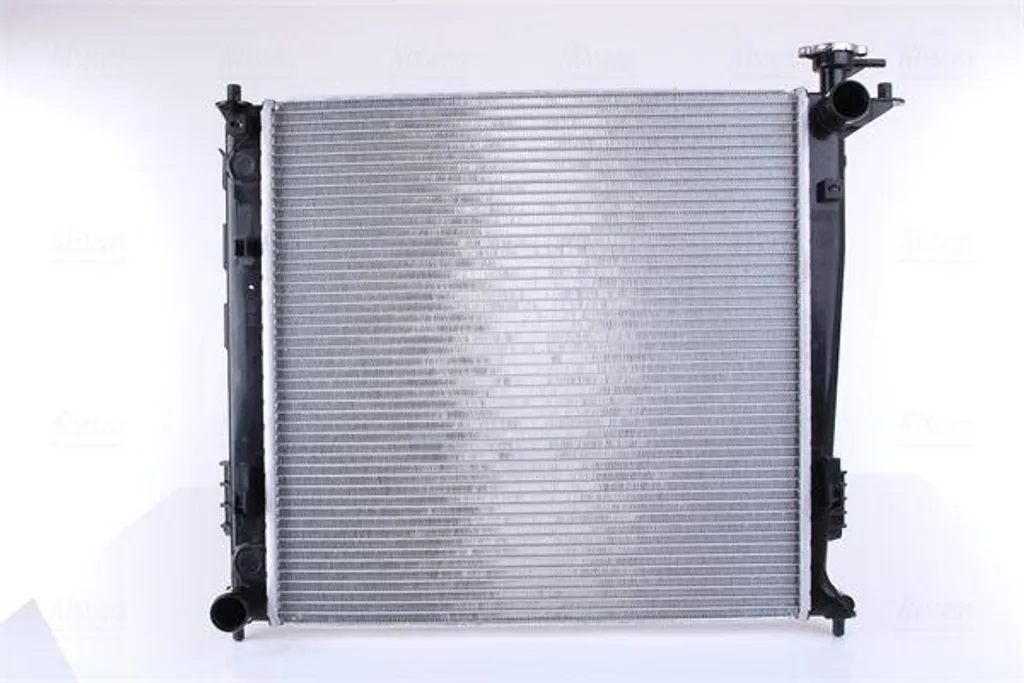 Radiateur moteur NISSENS 67517 haute durabilité pour Sportage iX35