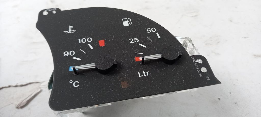 Original OE OPEL Tankanzeige 90451540