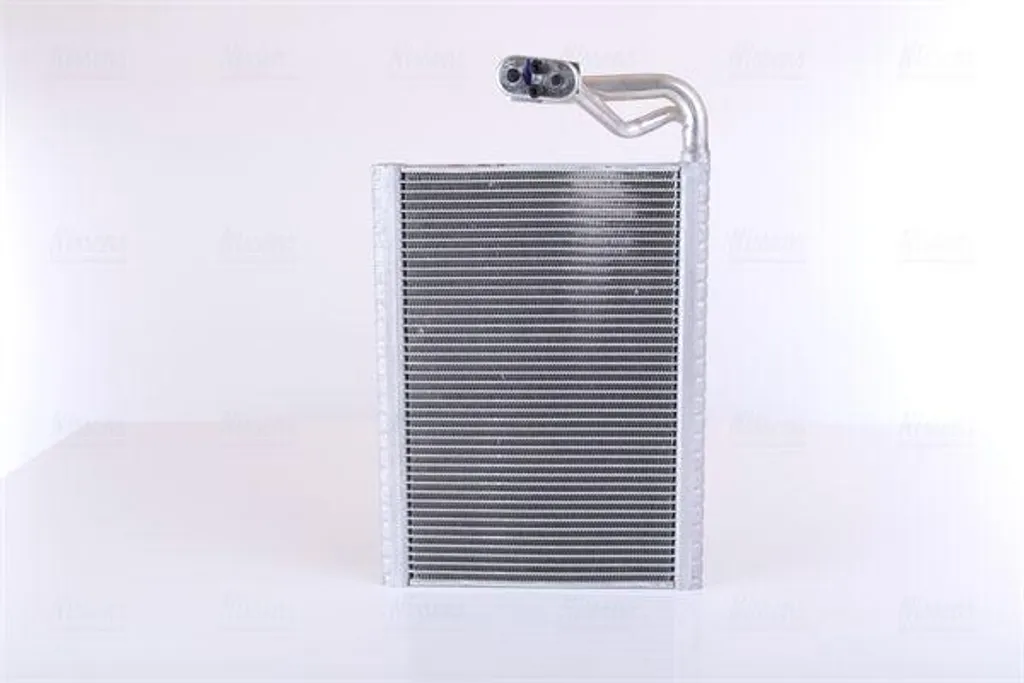 Évaporateur de Climatisation OE 2048300058 : Stop aux Fuites de Gaz Clim