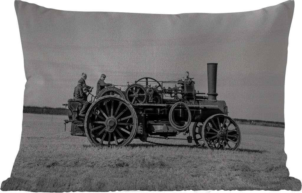 MuchoWow Outdoor Kissen - Traktor - Schwarz - Weiß - Bauernhof - Vintage - 60x40 cm - Wetterfest - Lounge Kissen - Zierkissen - Kissen für Inne...
