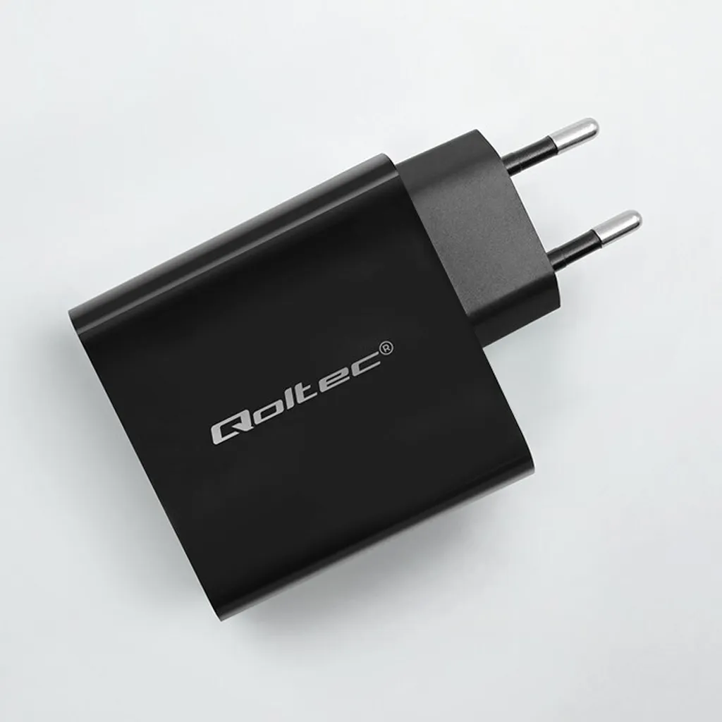 Chargeur Qoltec Super Quick PD 65W USB-C Noir pour PC et Smartphone - 4