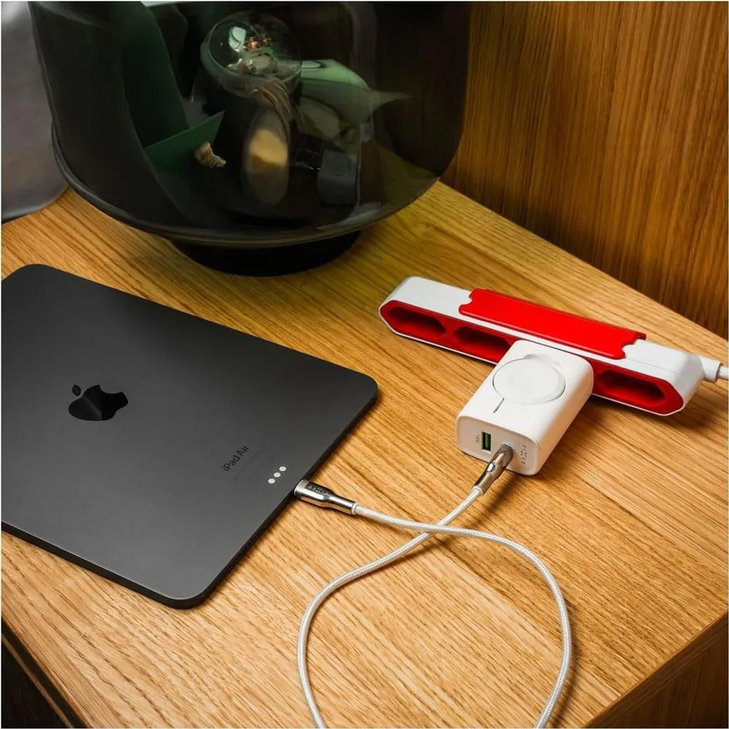 Chargeur de Voyage Tout-en-un USB-C et Watch pour iPhone et Montre