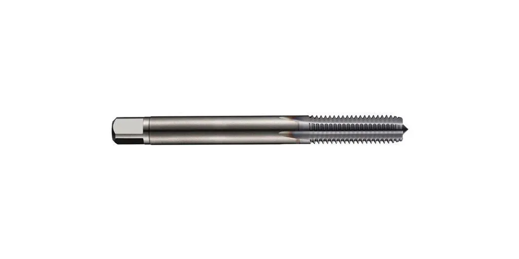 Taraud machine DIN 371C T210 M4x0.7mm HM TiCN DORMER haute précision