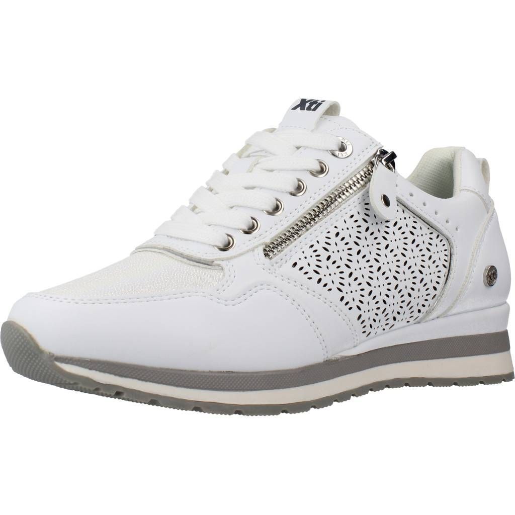 XTI Sneakers 141193 in Blue color size 38