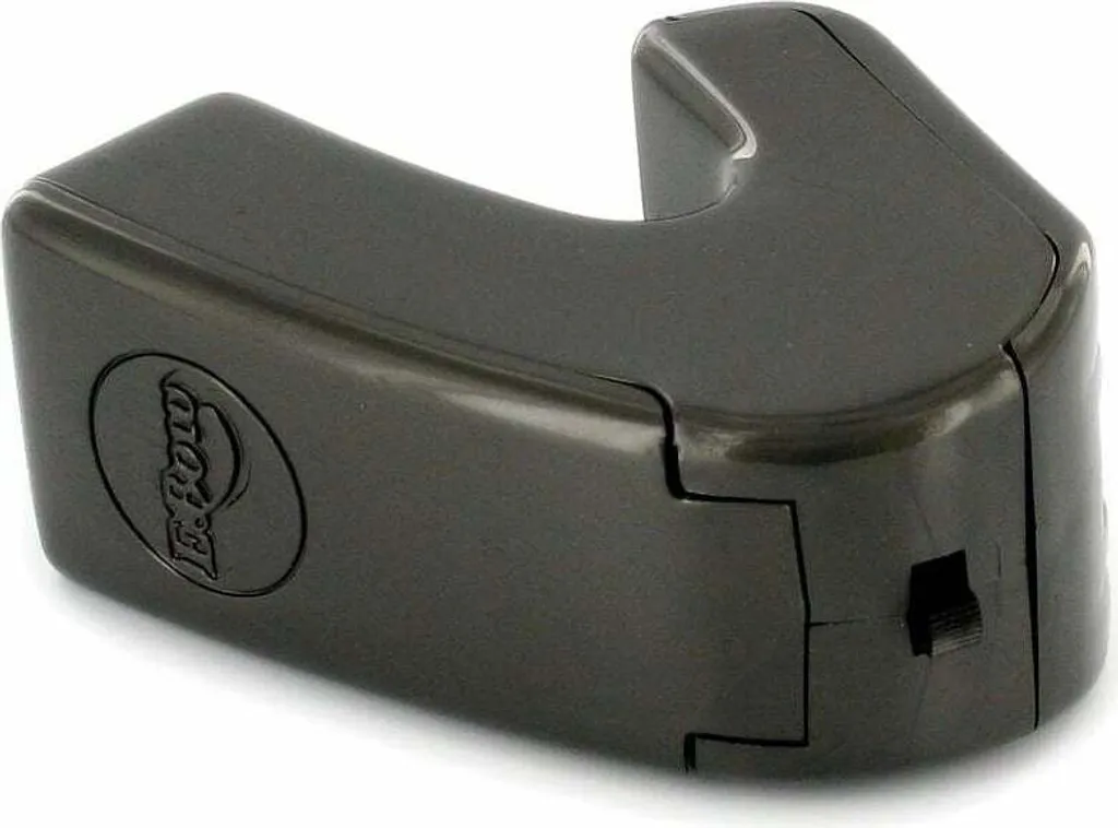 Obtenez un sustain infini sans larsen avec l'effet EBow Plus MK II noir