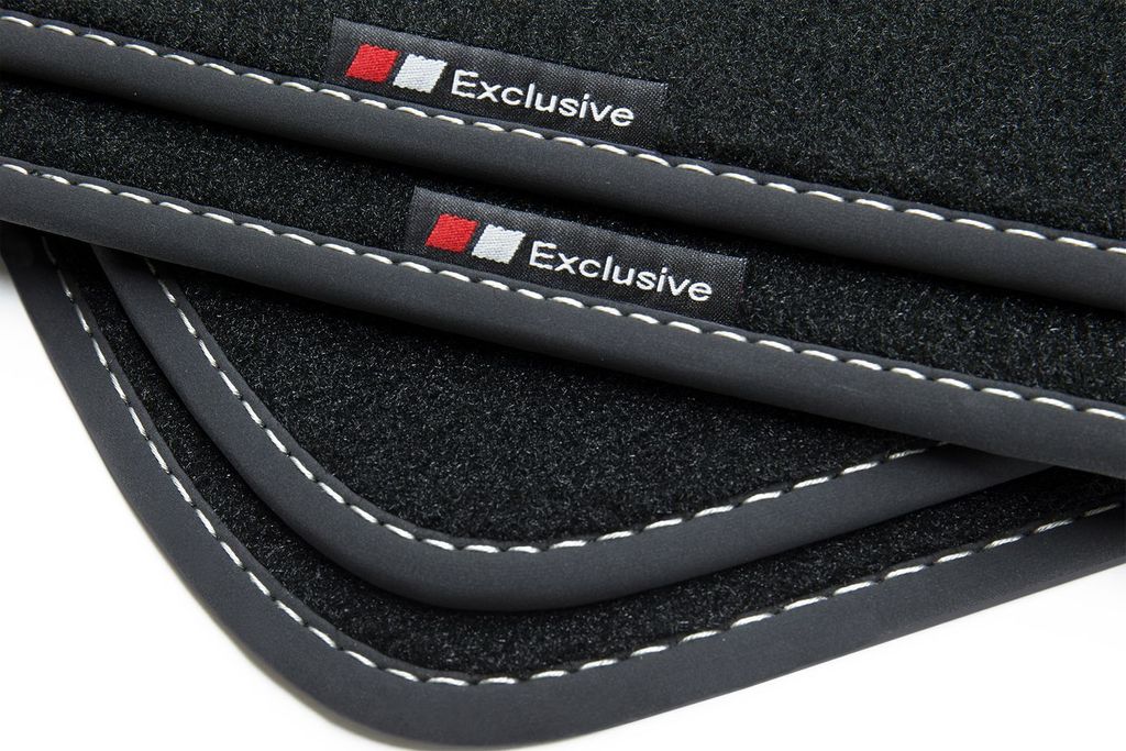 Exclusive Design Fußmatten passend für Peugeot 208 2 ab Bj. 2019-, Naht:Silber