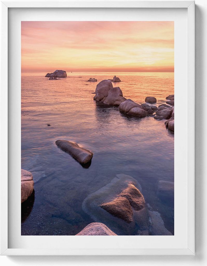 Romantische Meereslandschaft bei Sonnenuntergang– Wandbild mit Rahmen – Gerahmtes Bild – Wanddekoration – 60x80 cm – Weiß Rahmen