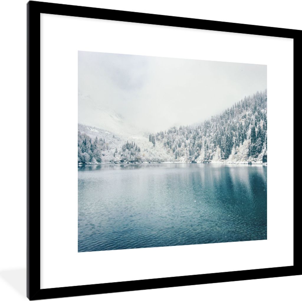 MuchoWow Gerahmtes Poster Winter - Wasser - Schnee 40x40 cm - Poster mit Schwarzem Bilderrahmen Wandposter Rahmen Foto Bilder - Poster - Plakat i...