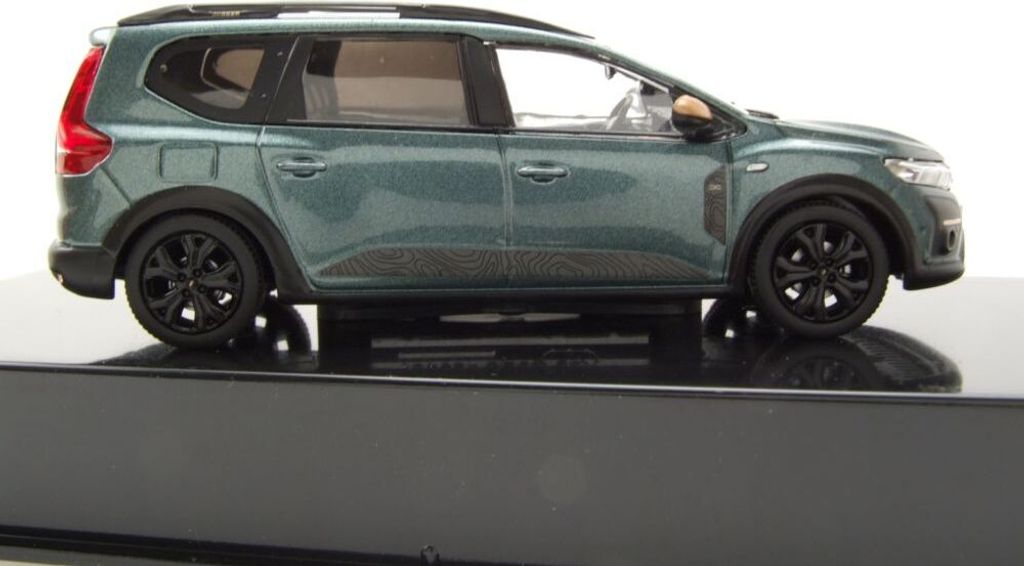IXO Models CLC515 Dacia Jogger Extreme grün metallic 2023 Produktbild 5