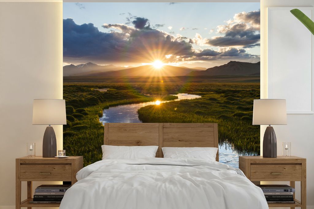 MuchoWow Fototapete für Wohnzimmer oder Schlafzimmer Wandtapete Vinyl Motivtapete Sonnenuntergang über einem ruhigen Fluss - 220x220 cm - Tapeten