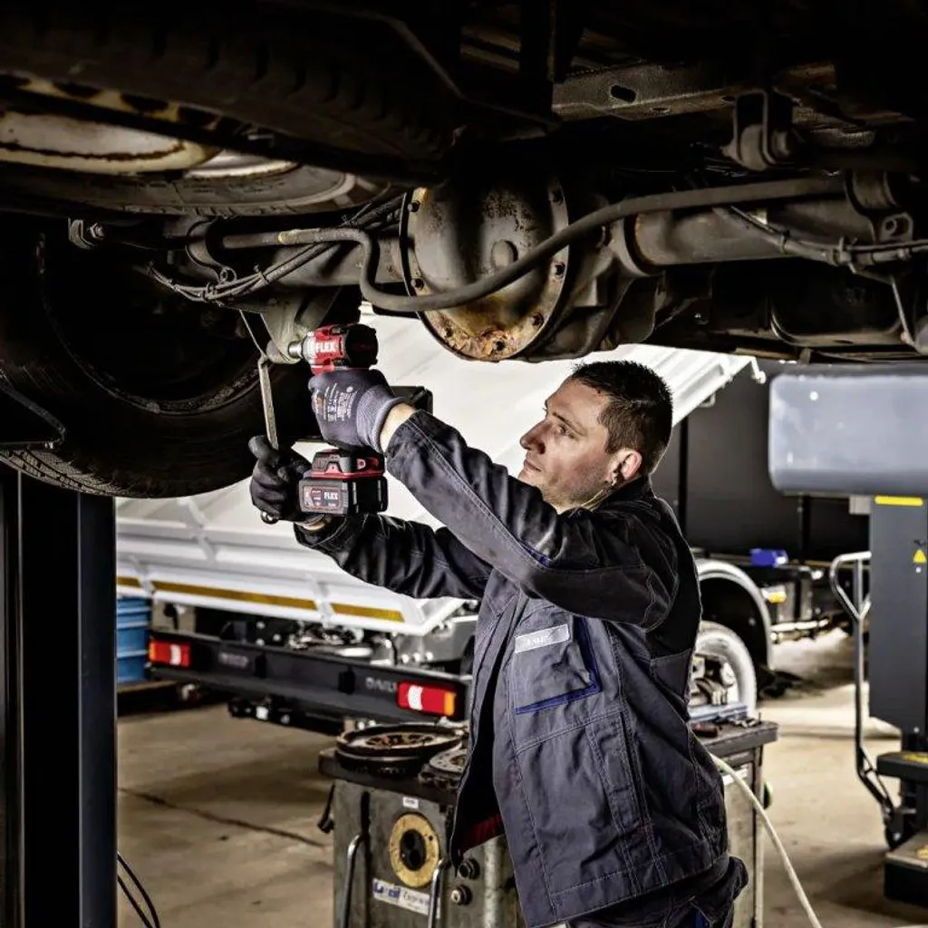 Clé à choc 18V FLEX IW 400 Nm compacte et légère pour serrage précis - 5