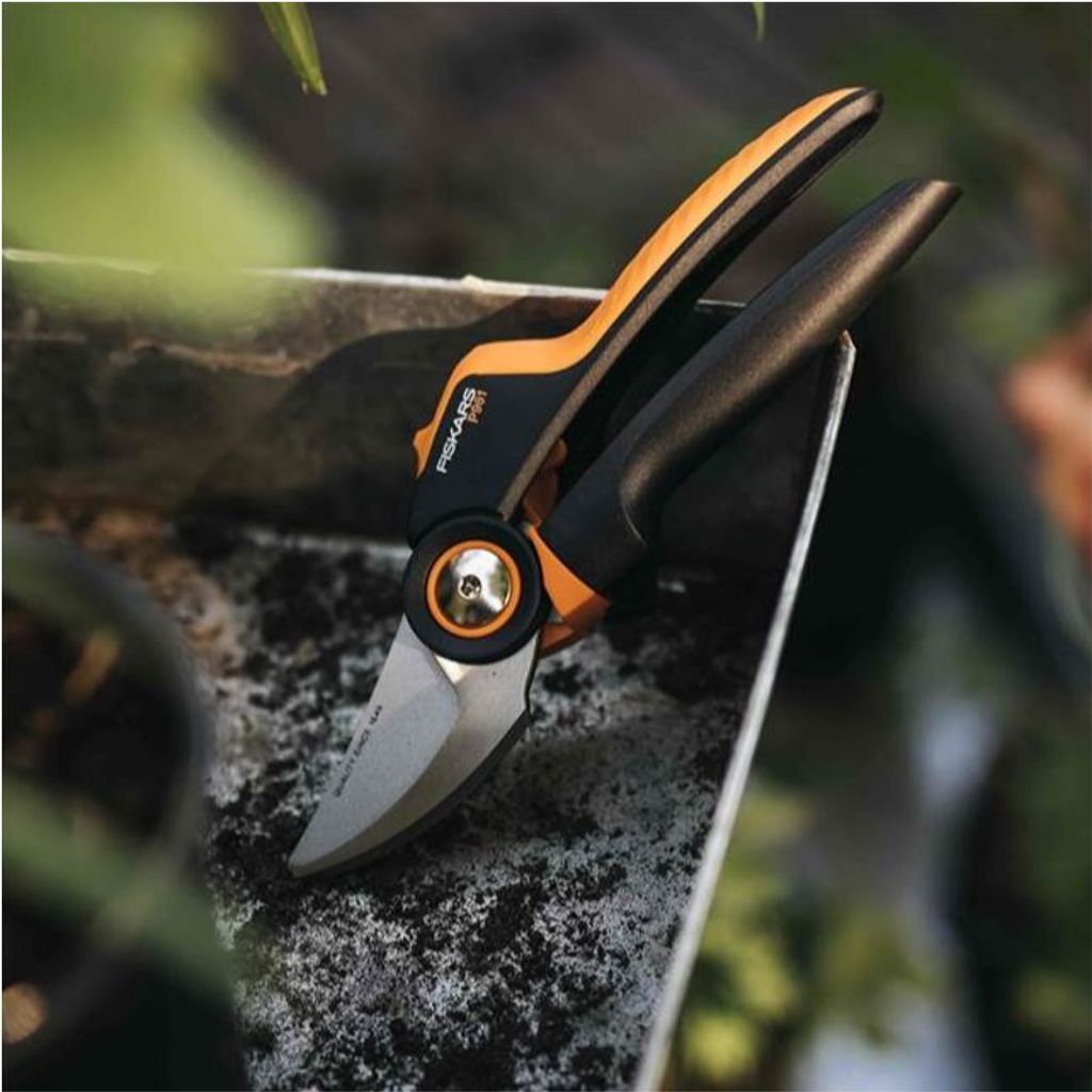 FISKARS® X-series™ Bypass-Gartenschere L P961 Produktbild 6