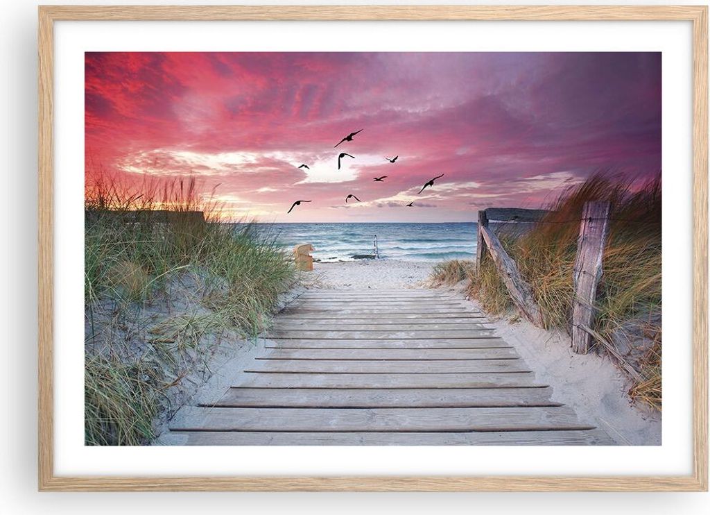 Gerahmtes Poster - Rahmen in heller Eiche - Strand Sand Vögel - 70x50 cm - Wand Bild - Wanddeko - Wandbilder - Kunstposter - Wandposter - Bilderra...