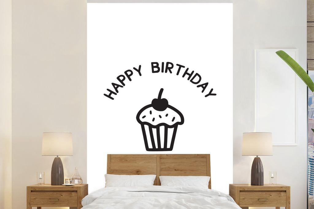MuchoWow Fototapete für Wohnzimmer oder Schlafzimmer Wandtapete Vinyl Motivtapete Zitat "Happy Birthday" mit einem Cupcake auf weißem Hintergru...